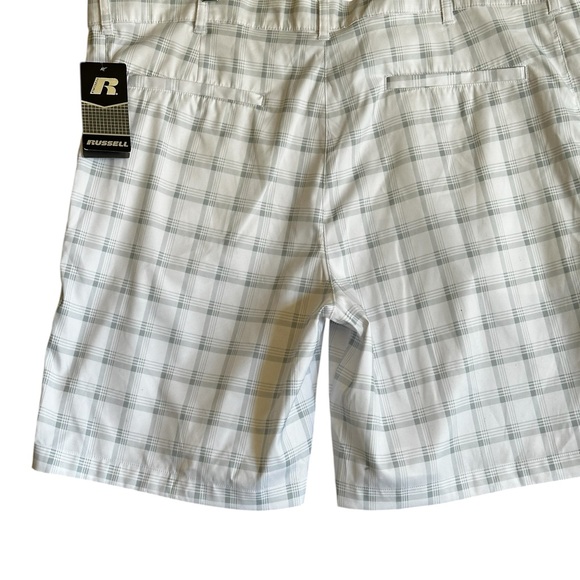 Russell Athletic White and Gray Flat Front Mens Shorts SZ 44 - Picture 3 of 14
